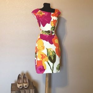 Maggie L Floral Fuchsia Belted Sheath Dress Sz 6